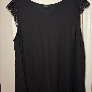 Torrid Black Lace Sleeve Women's Top